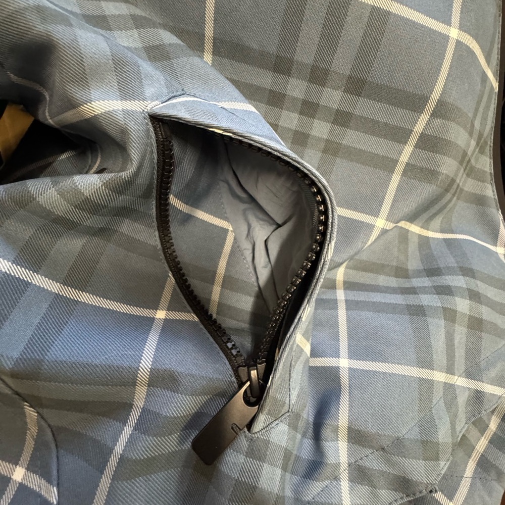 Cropped Reversible Check Jacket - Picture 10 of 16